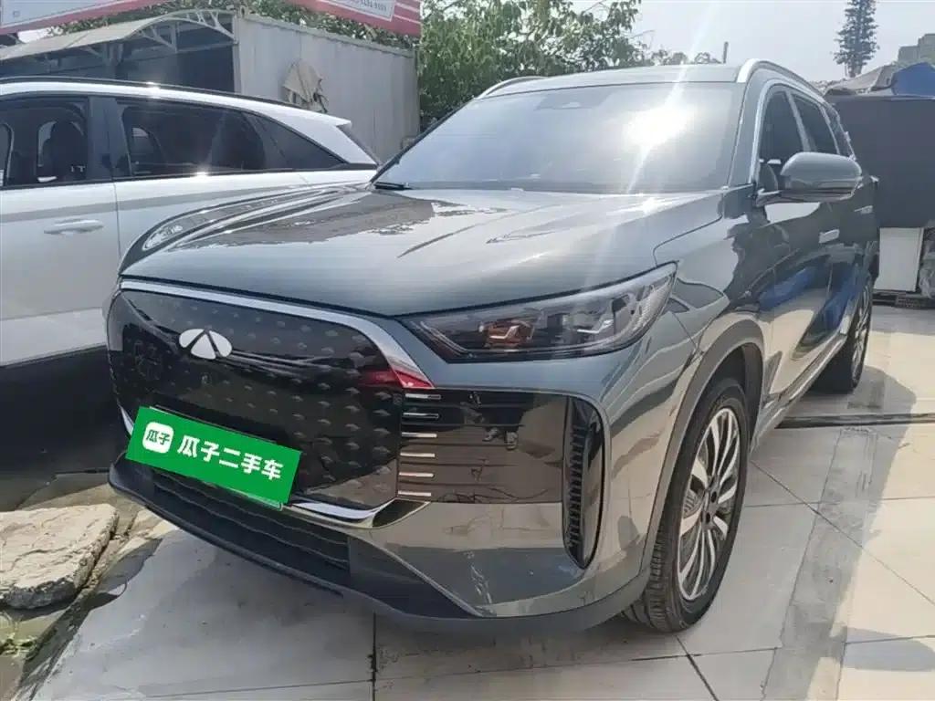 Fengyun T8 2025 1.5T 130km Premium Edition 5-seater — миниатюра 2
