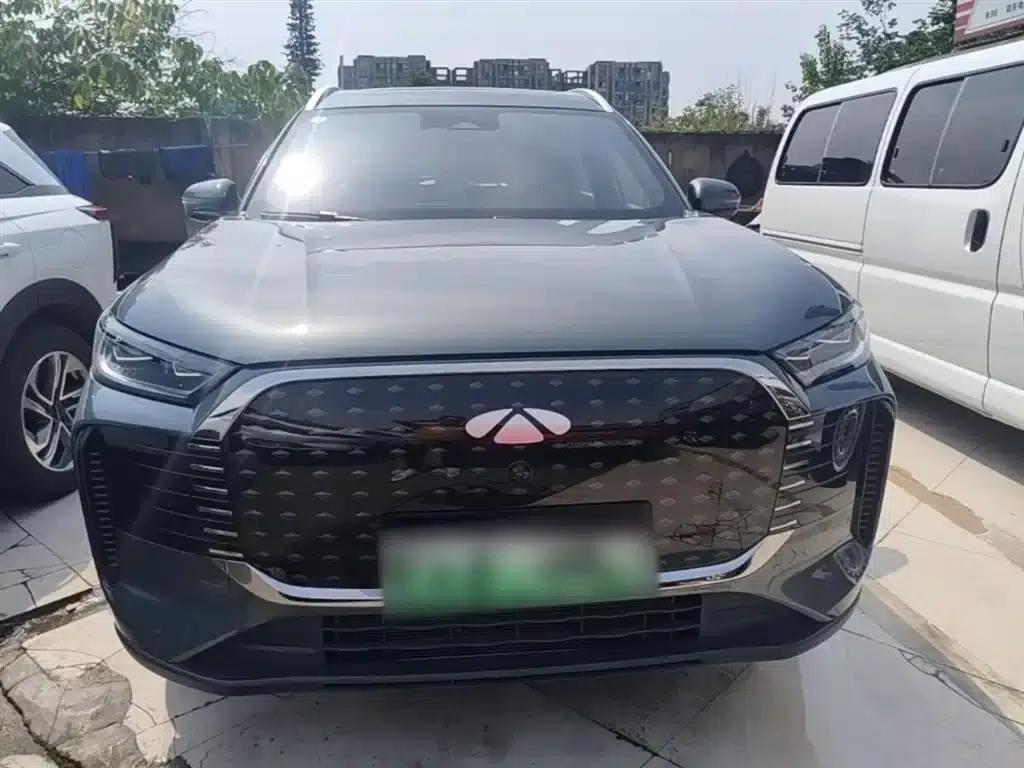 Fengyun T8 2025 1.5T 130km Premium Edition 5-seater — миниатюра 3