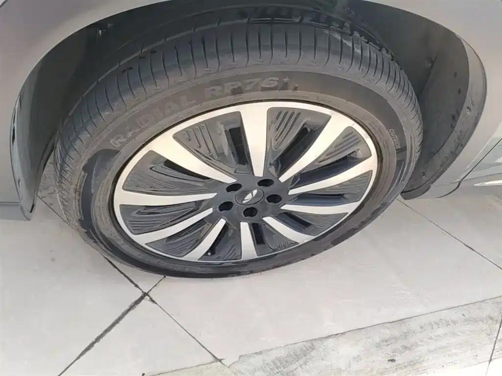 Fengyun T8 2025 1.5T 130km Premium Edition 5-seater — миниатюра 23
