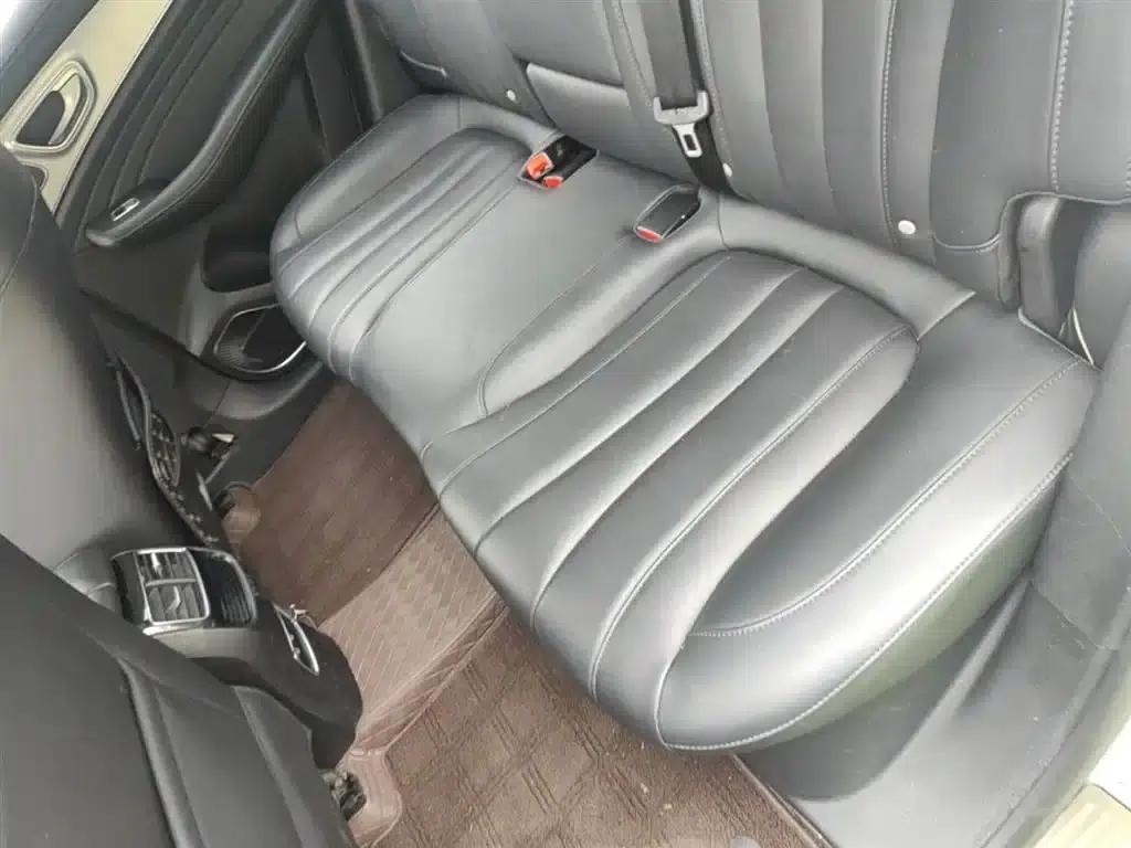 Roewe RX5 MAX 2019 300TGI Automatic Intelligent Cockpit Luxury Edition — миниатюра 17