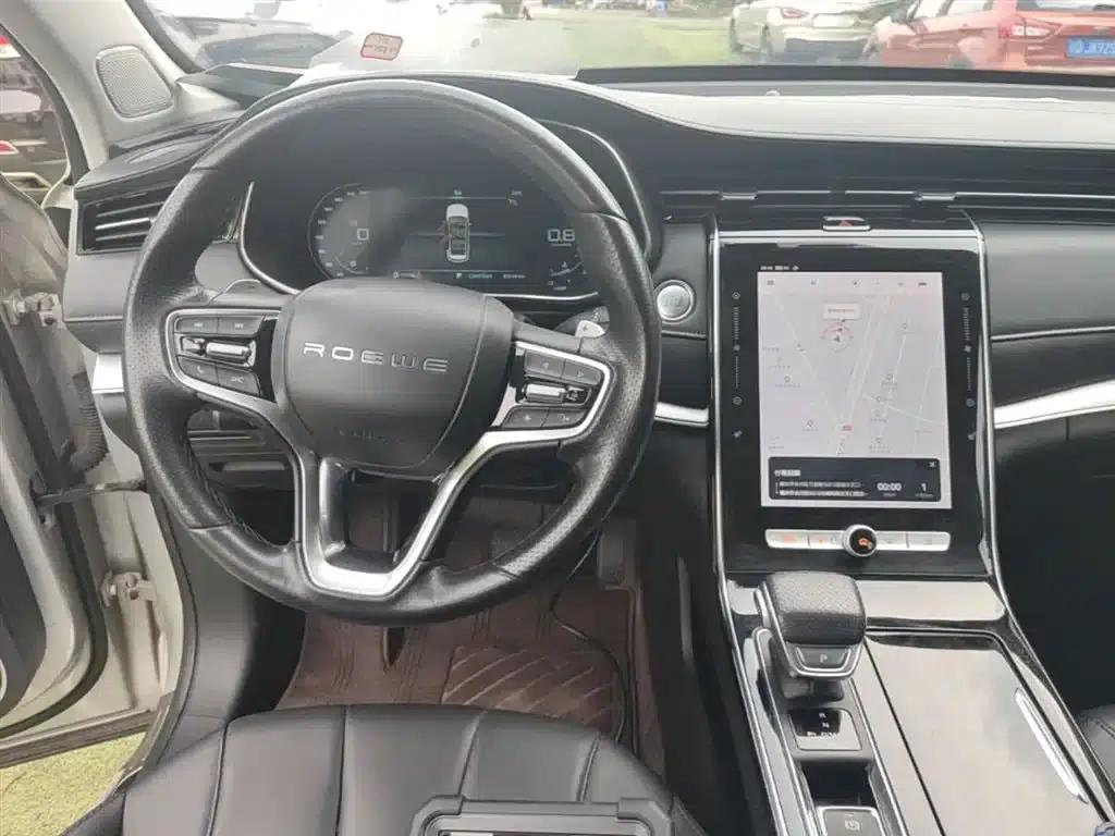 Roewe RX5 MAX 2019 300TGI Automatic Intelligent Cockpit Luxury Edition — миниатюра 10