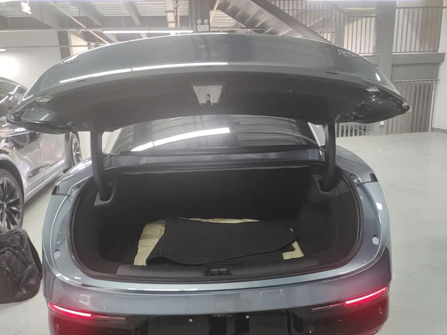 Zeekr 007 2024 Rear-Drive Intelligent Driving Version 75 kWh — миниатюра 22