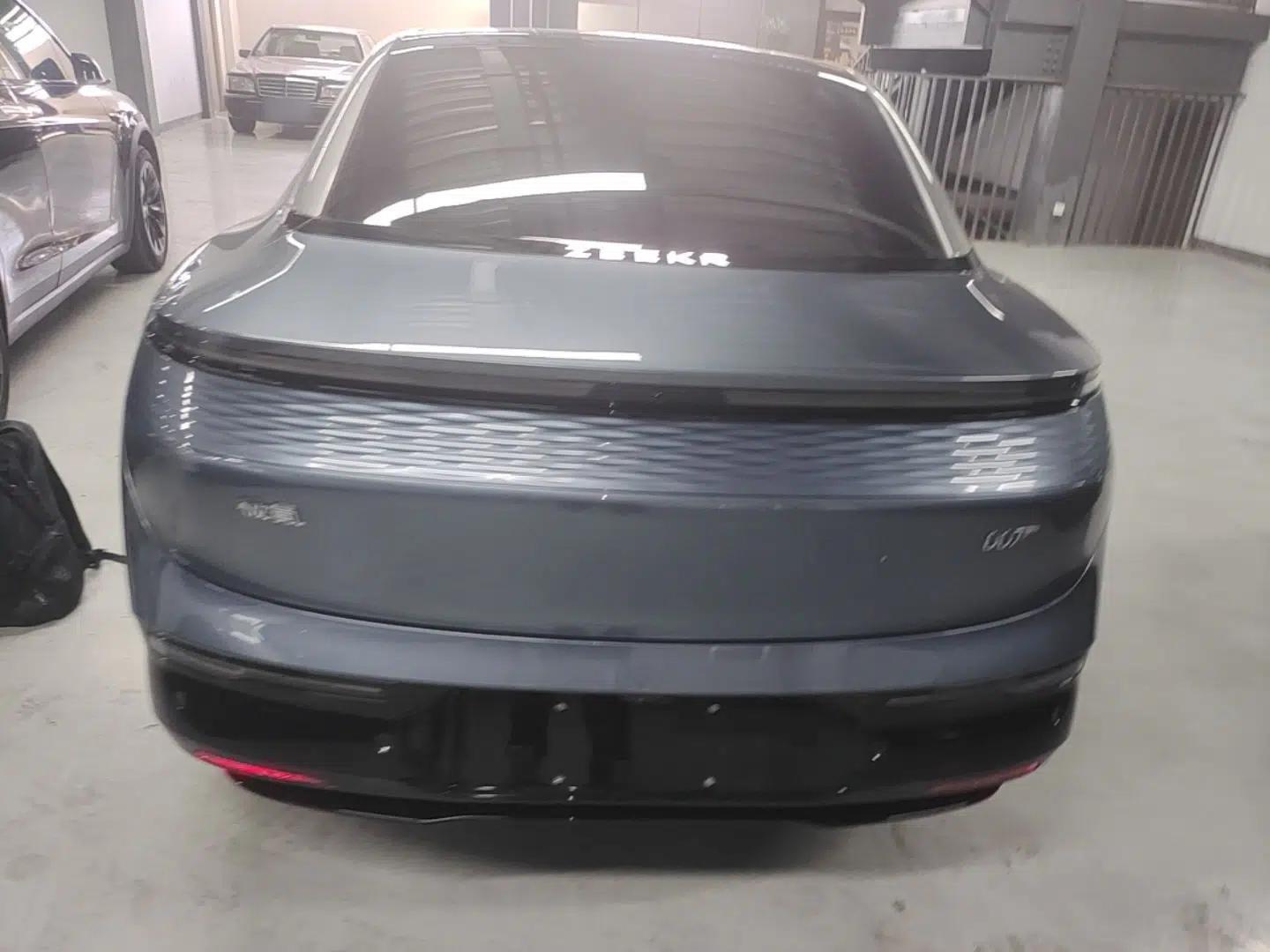 Zeekr 007 2024 Rear-Drive Intelligent Driving Version 75 kWh — миниатюра 5