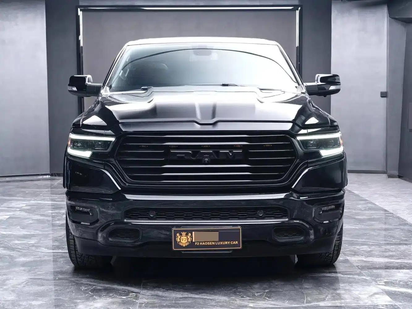 RAM Trucks 2019 5.7L Automatic — миниатюра 2
