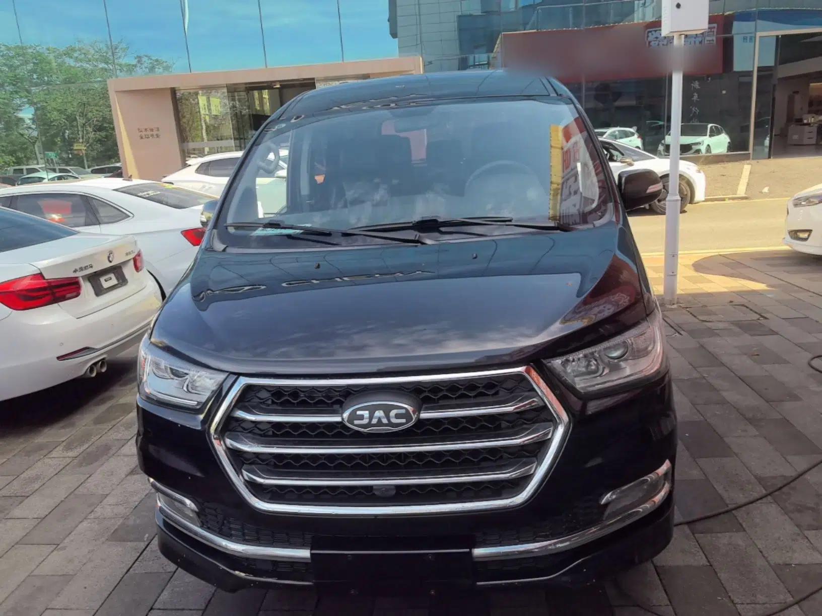 JAC Refine M4 2017 1.9T Diesel Manual Luxury Model — миниатюра 2