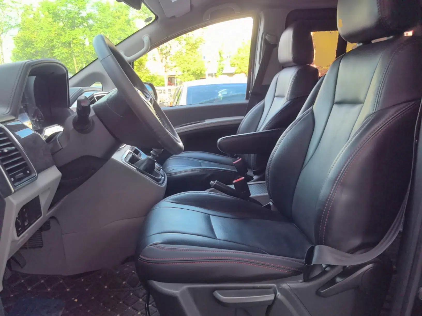JAC Refine M4 2017 1.9T Diesel Manual Luxury Model — миниатюра 18