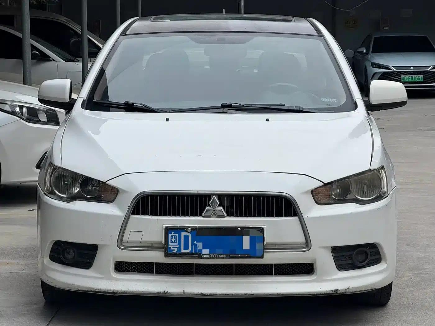 Lancer EX 2013 Luxury Edition 1.8L CVT — миниатюра 2