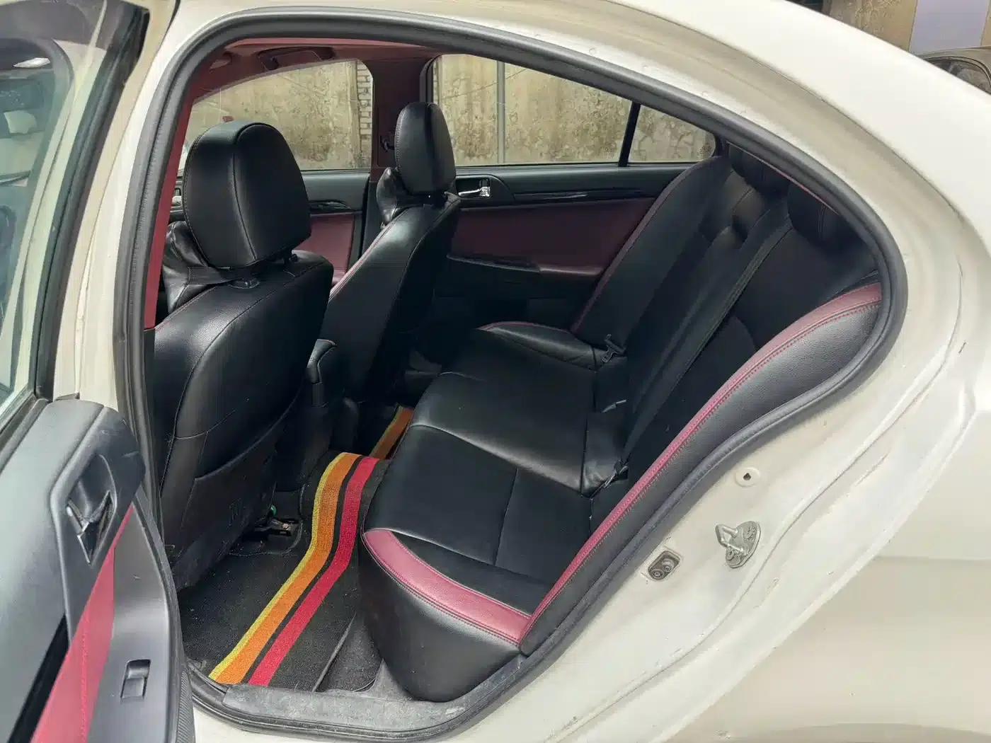 Lancer EX 2013 Luxury Edition 1.8L CVT — миниатюра 4
