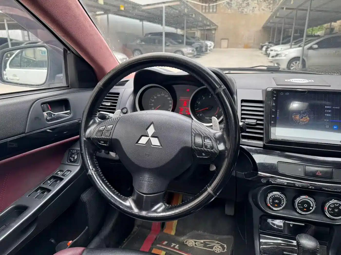 Lancer EX 2013 Luxury Edition 1.8L CVT — миниатюра 6
