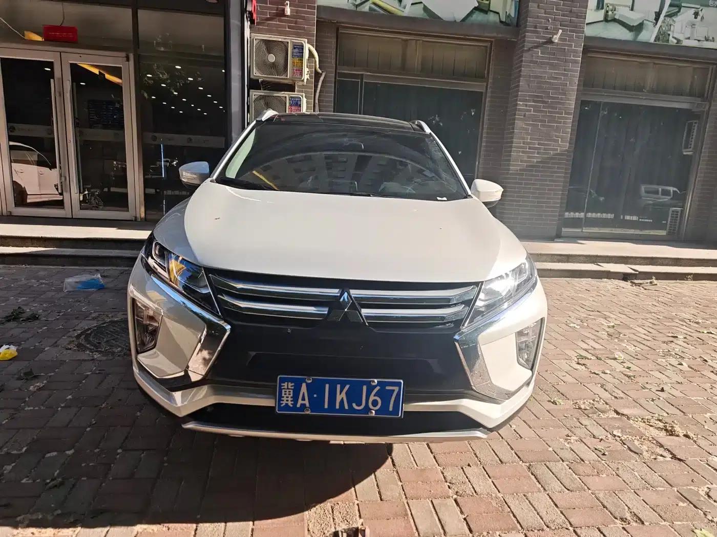 Eclipse Cross 2021 1.5T CVT 2WD Dream Edition — миниатюра 3