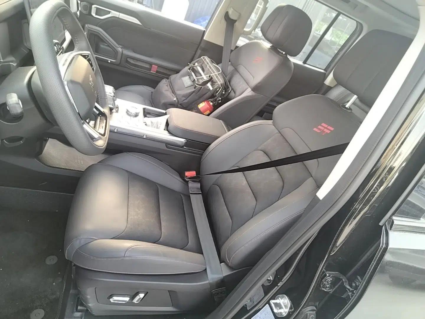 JETOUR Shanhai Traveler C-DM 2024 C-DM 206KM Four-Wheel Drive Wilderness Edition — миниатюра 18