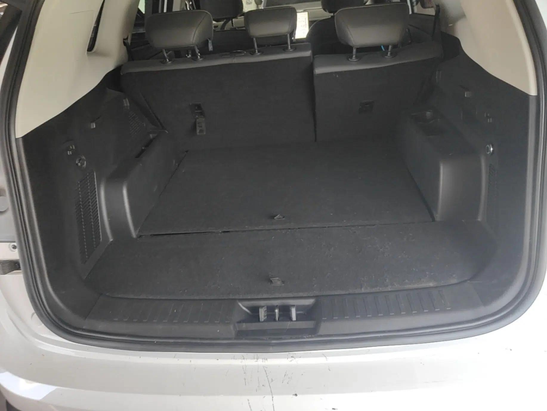 JETOUR Shanhai L9 2024 1.5TD 2DHT Pro 5-Seater — миниатюра 22
