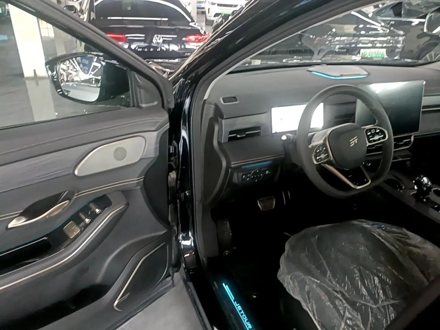 JETOUR Shanhai L9 2024 1.5TD 2DHT Pro 7-Seater — миниатюра 19