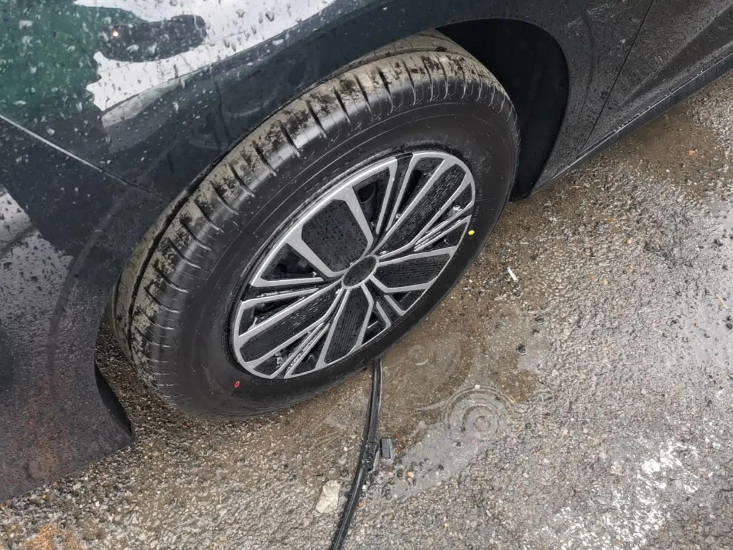 Geely Galaxy Stellar 6 2026 Model 60km Sailing Edition — миниатюра 8