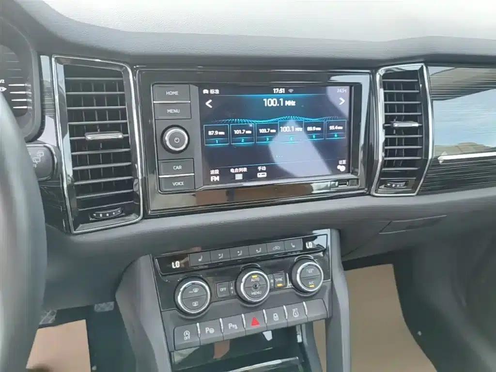 2019 Kodiaq GT TSI330 2WD Luxury Edition (China V Emission Standard) — миниатюра 12