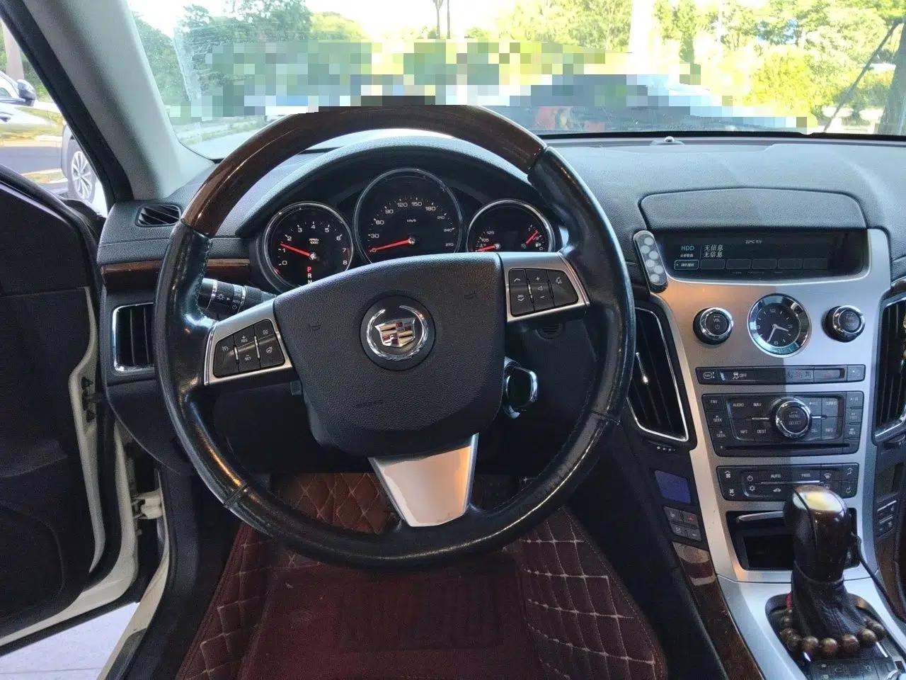 Cadillac CTS 2012 3.0L Luxury Sport Edition — миниатюра 11