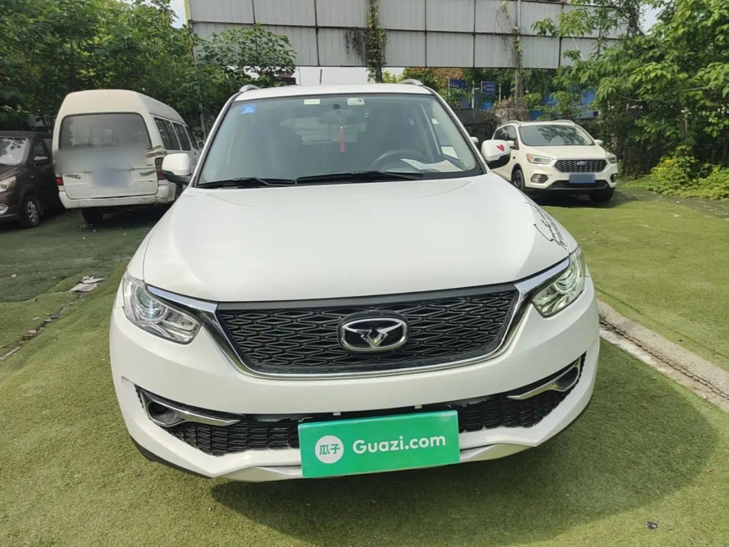 Cowin X3 2017 1.6L Manual Luxury Edition China V Standard — миниатюра 2