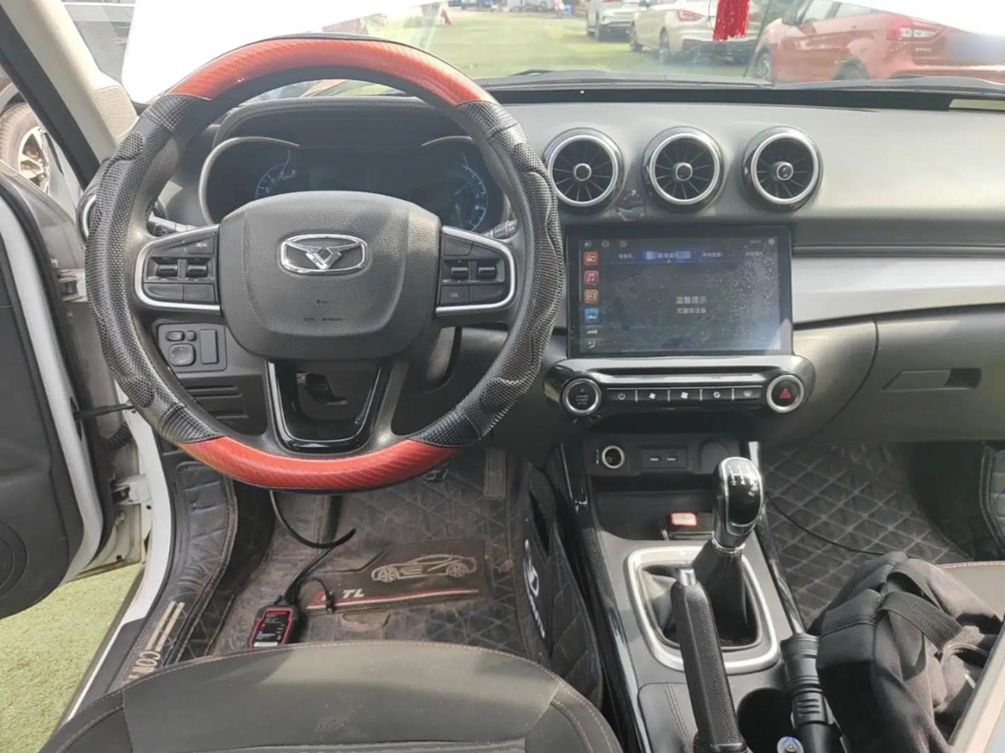 Cowin X3 2017 1.6L Manual Luxury Edition China V Standard — миниатюра 13
