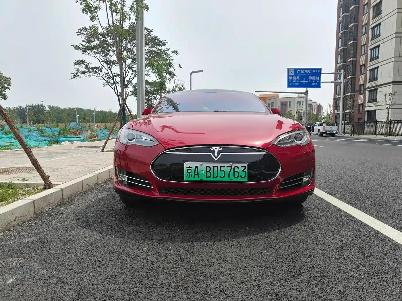 2014 Model S P85 — миниатюра 2