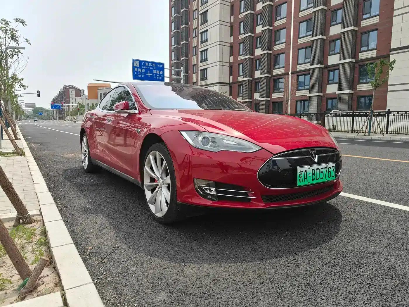 2014 Model S P85 — миниатюра 3