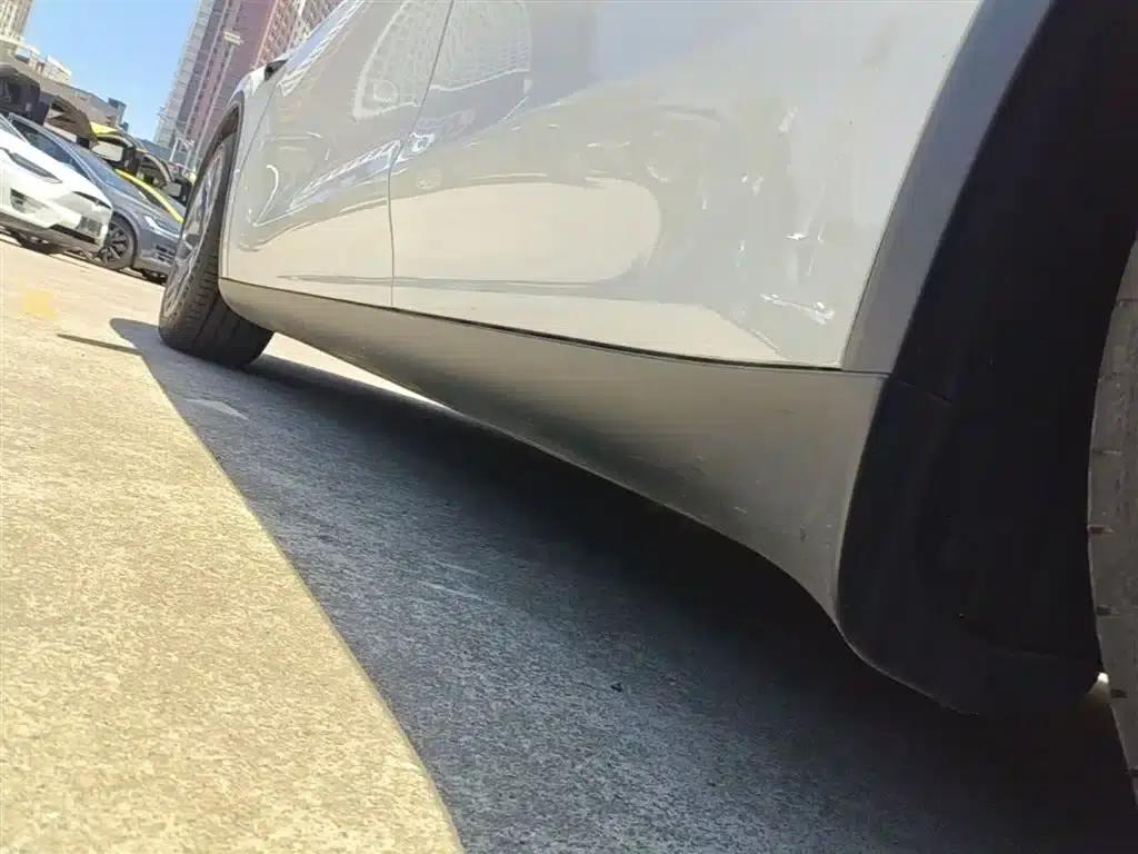 Model Y L 2025 Long Range All-Wheel Drive — миниатюра 22