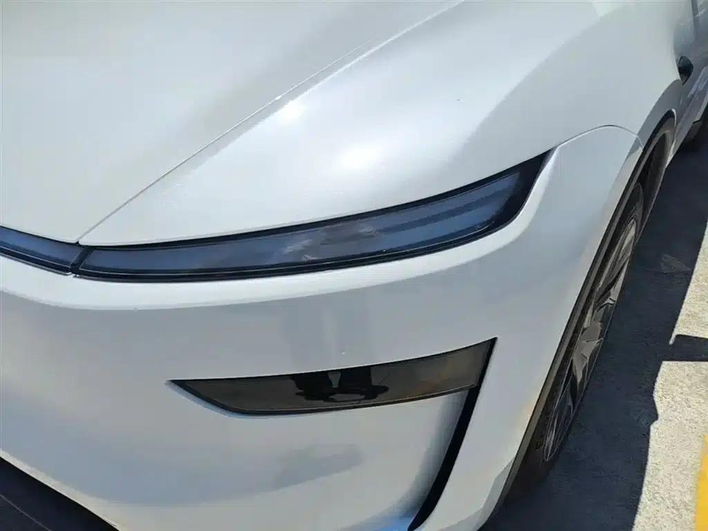 Model Y L 2025 Long Range All-Wheel Drive — миниатюра 24