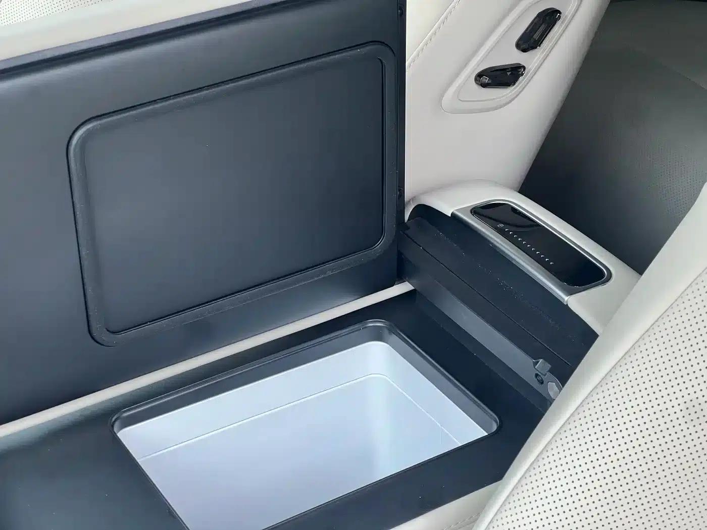Denza N8L 2025 Premium Edition — миниатюра 32