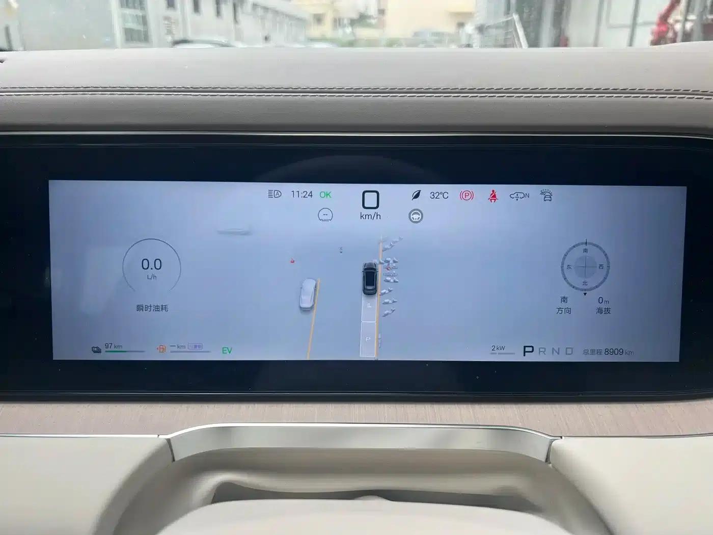Denza N8L 2025 Premium Edition — миниатюра 33