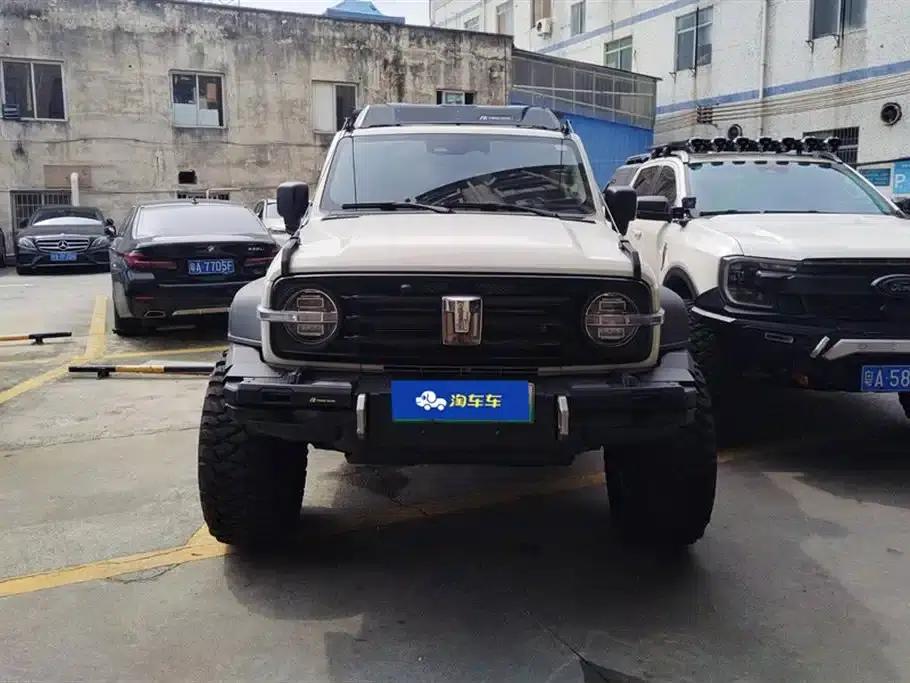 Tank 300 New Energy 2025 Hi4-T 37.1kWh — миниатюра 2