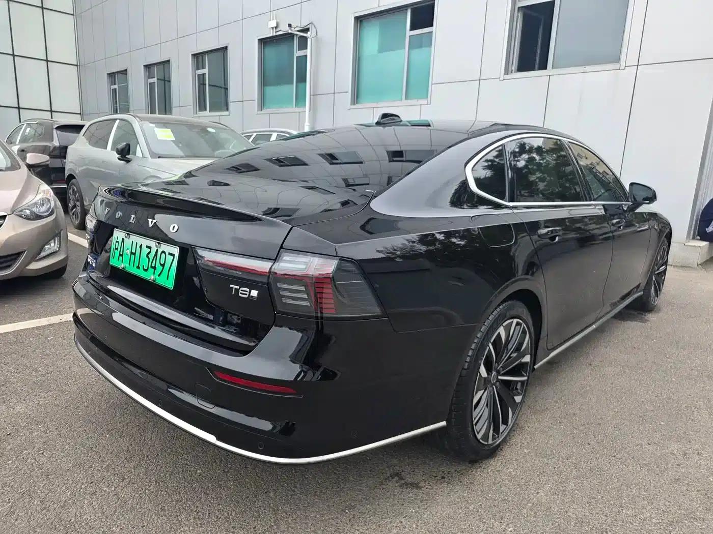2026 Volvo S90 Plug-in Hybrid, All-Wheel Drive, Long Range, Inscription Luxury Edition — миниатюра 5