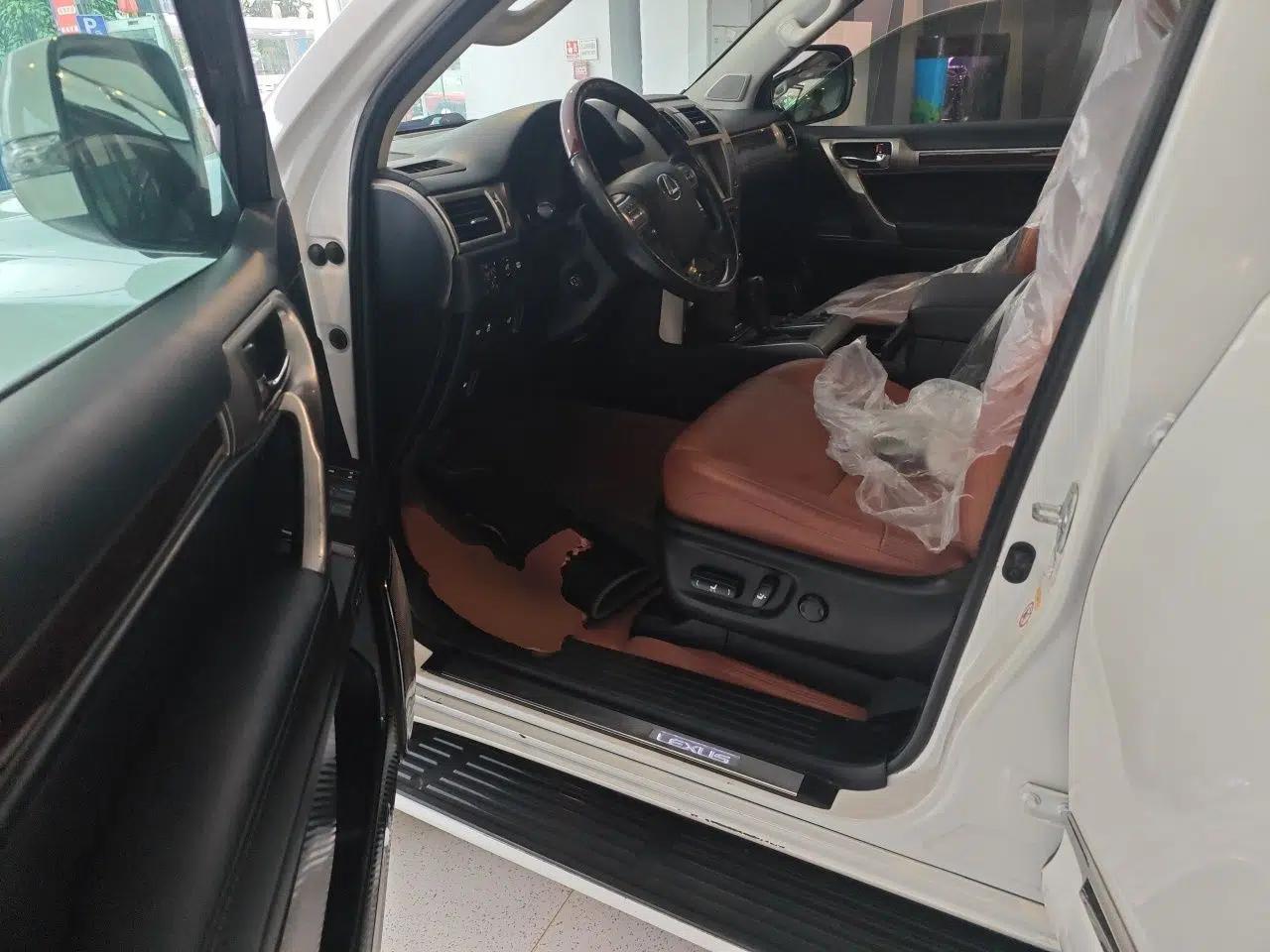 Lexus GX 2014 400 Deluxe Edition — миниатюра 17