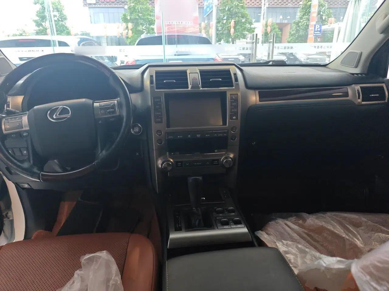Lexus GX 2014 400 Deluxe Edition — миниатюра 10