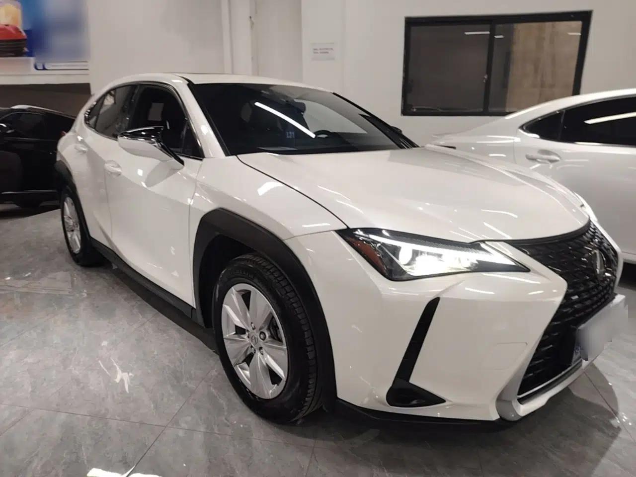 Lexus UX 2020 200 Special Edition — миниатюра 3