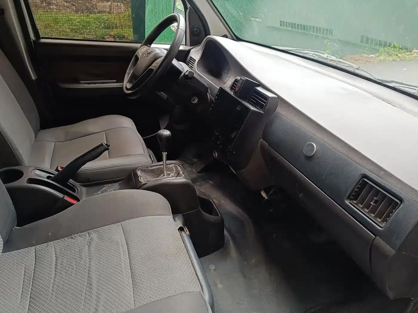 Wuling Rongguang Mini Truck 2017 1.5L Single Cab Basic Model L3C — миниатюра 8