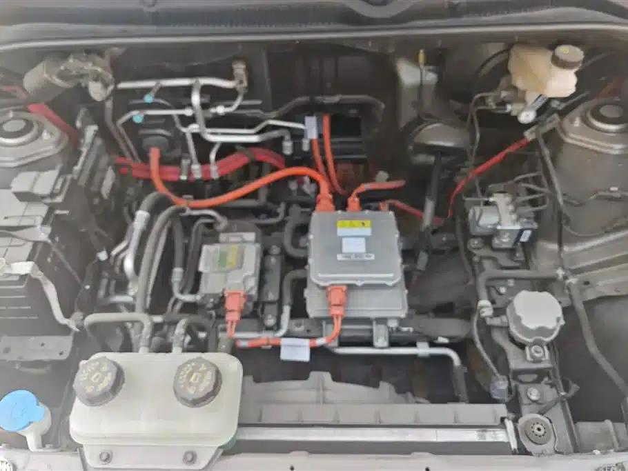 Wuling Hongguang New Energy 2024 Pure Electric Version 300KM Standard Edition — миниатюра 10