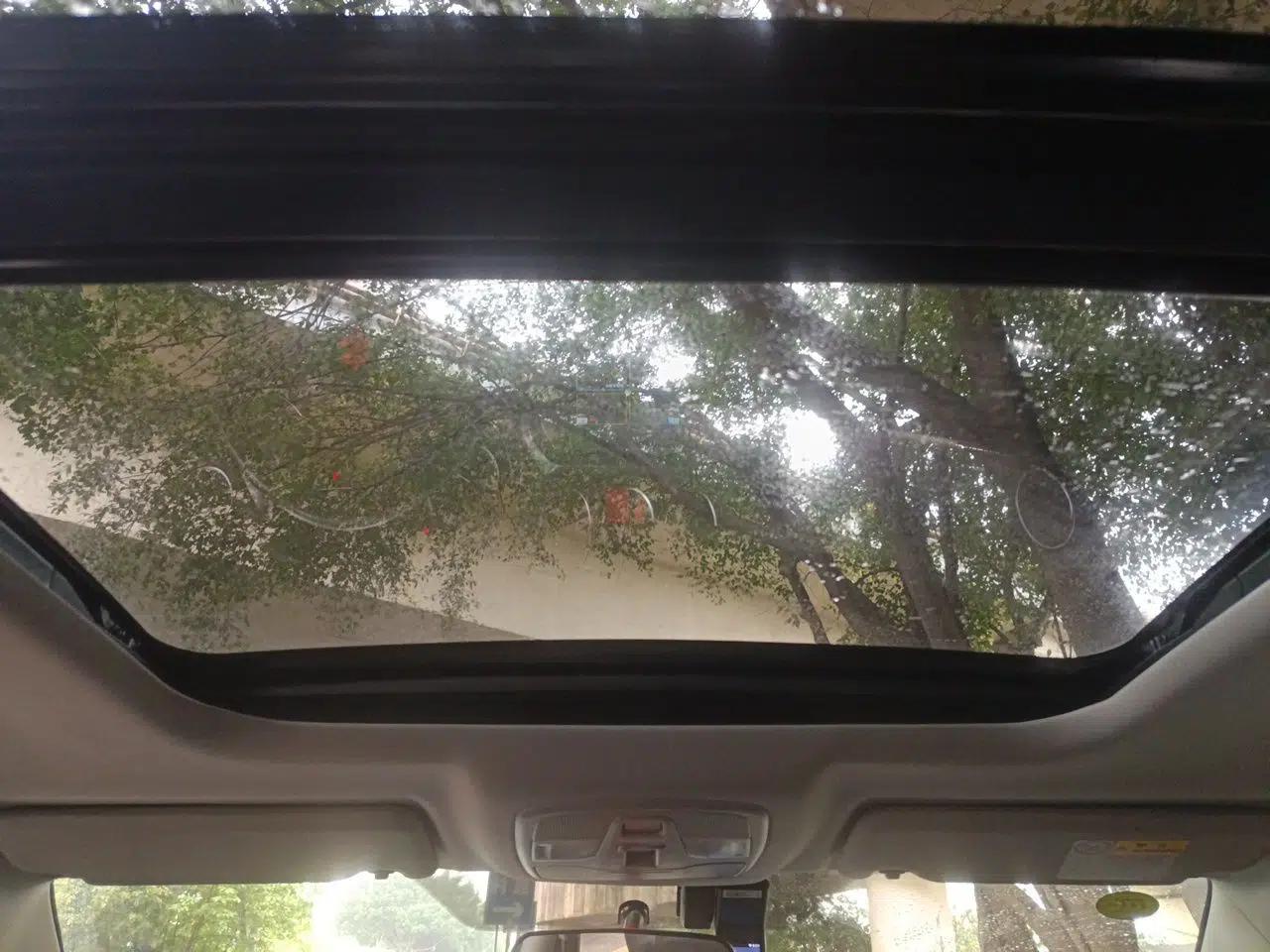 Suzuki Vitara 2016 1.4T Automatic 4x4 Flagship Model — миниатюра 19