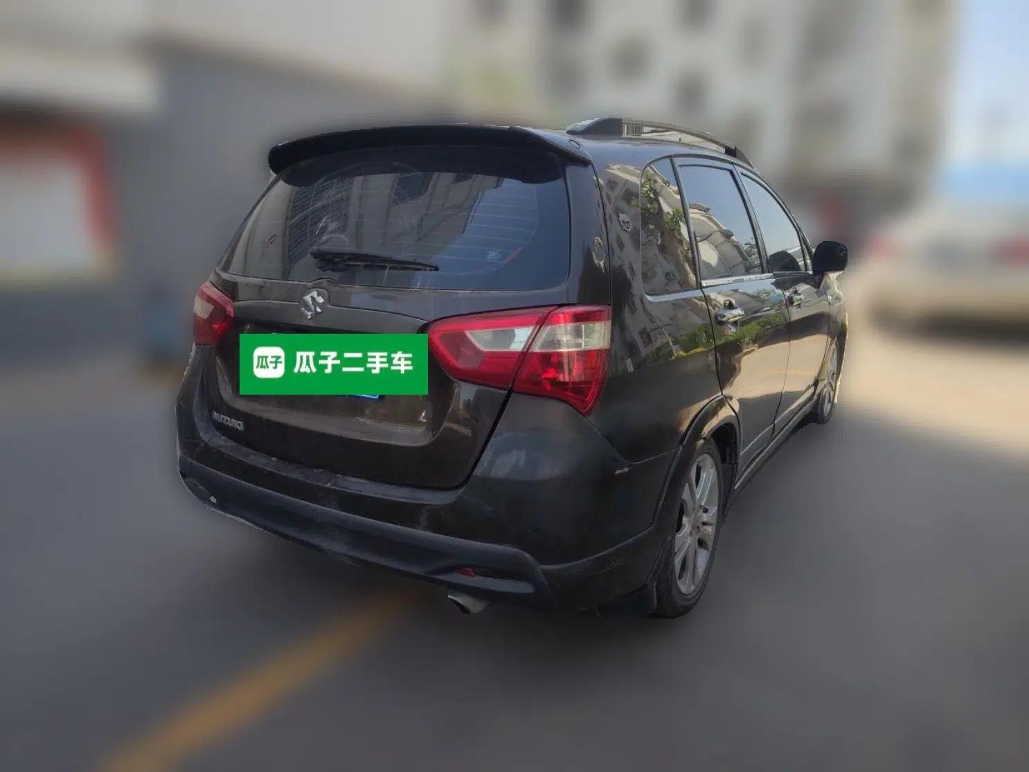 Suzuki Liana A6 2014 Hatchback 1.4L Manual Enjoyment Model — миниатюра 6