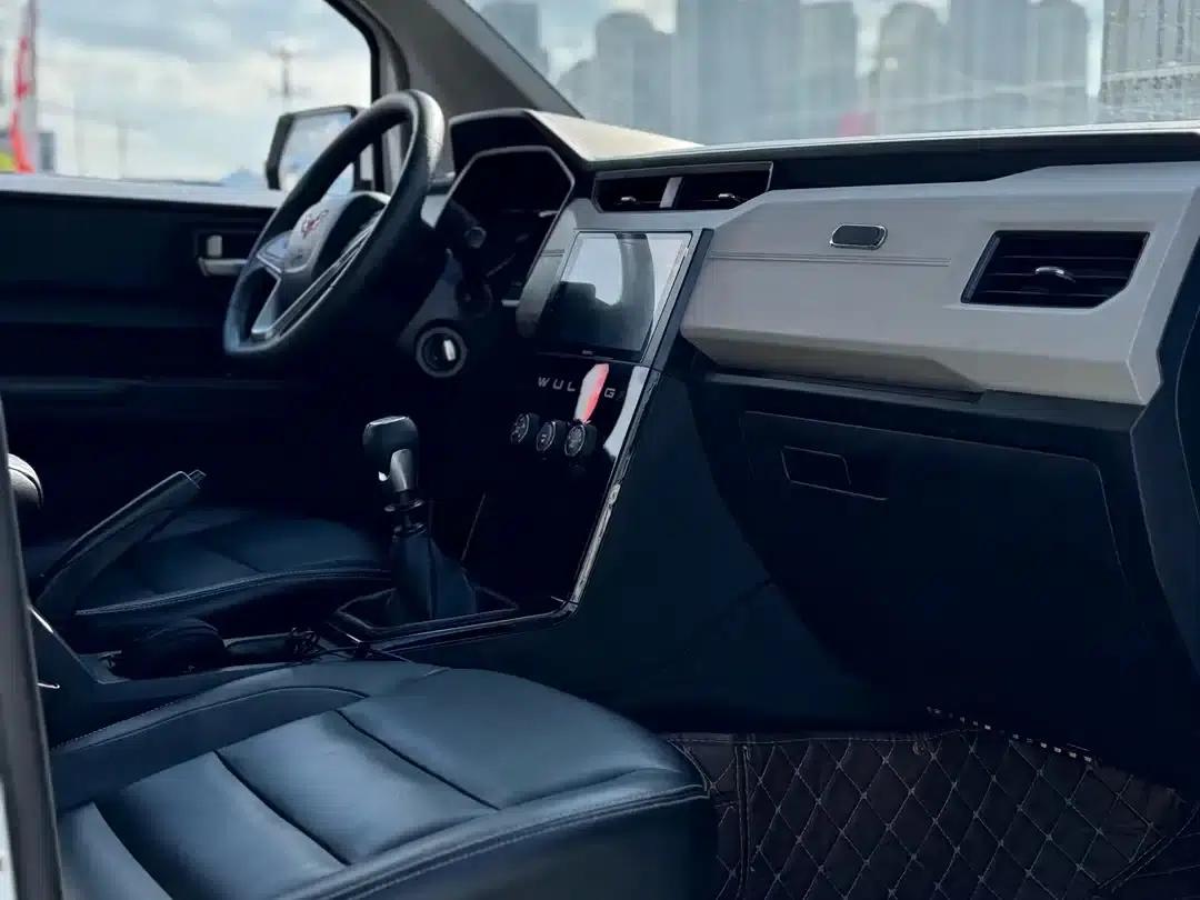 Wuling Journey 2021 1.5T Manual Deluxe Edition — миниатюра 11