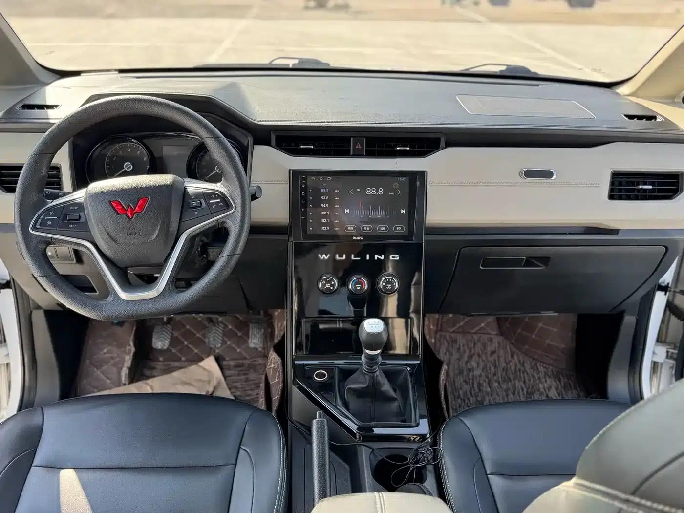 Wuling Journey 2021 1.5T Manual Deluxe Edition — миниатюра 16
