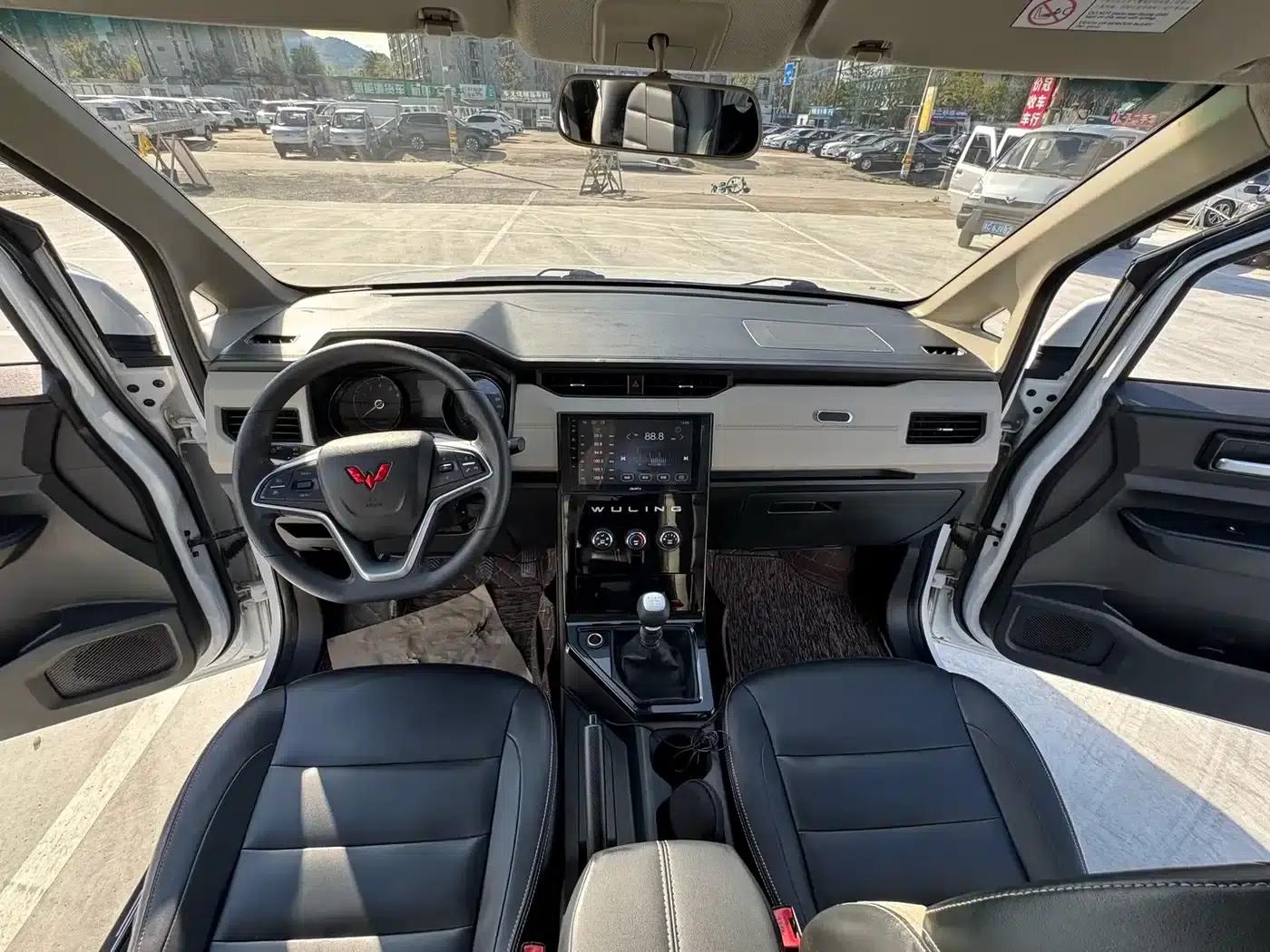 Wuling Journey 2021 1.5T Manual Deluxe Edition — миниатюра 20