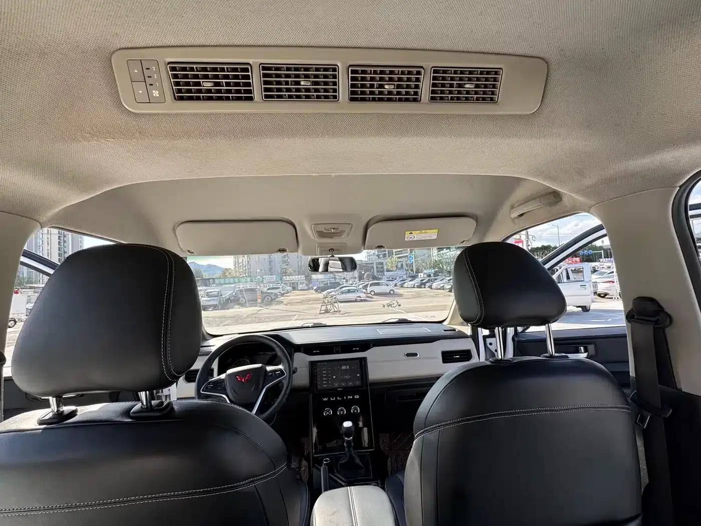 Wuling Journey 2021 1.5T Manual Deluxe Edition — миниатюра 22