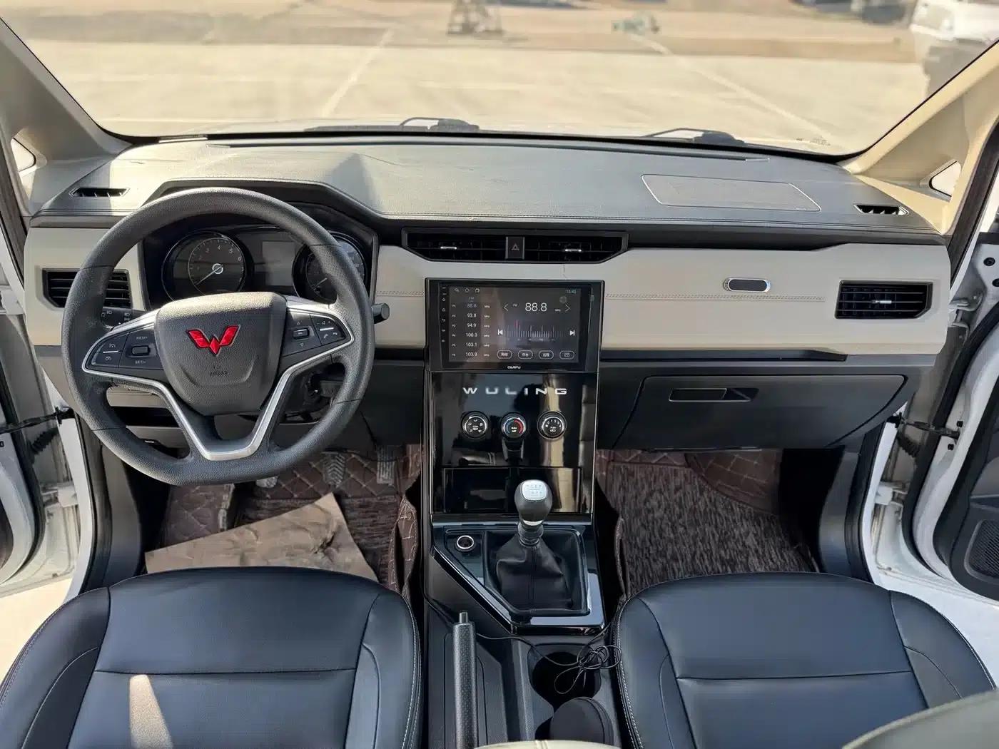 Wuling Journey 2021 1.5T Manual Deluxe Edition — миниатюра 8