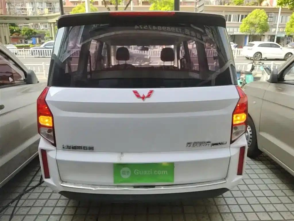 Wuling Hongguang PLUS 2020 1.5L Manual Standard 7-Seater — миниатюра 6
