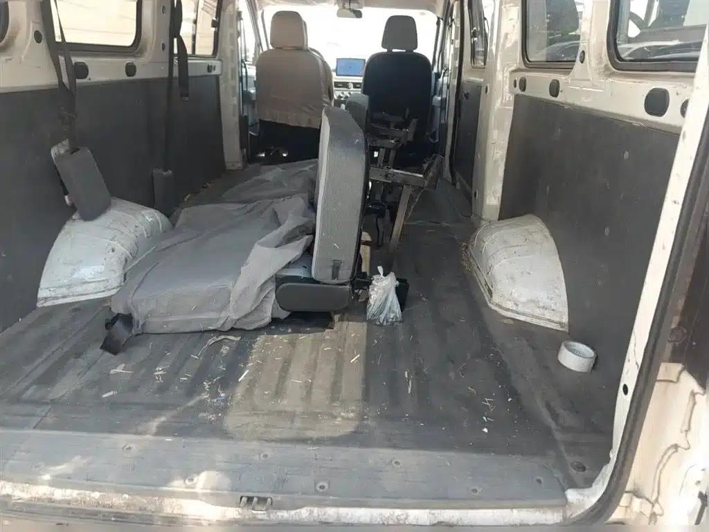 Wuling Yangguang 2024 Model 300km Comfort Bus Version 75kW — миниатюра 10