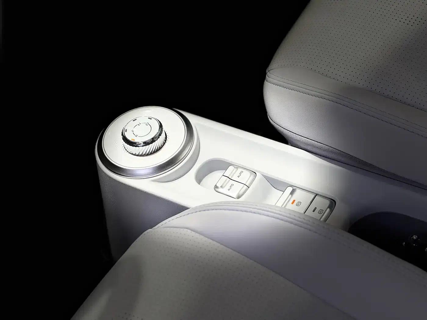 Wuling Air ev Clear Sky 2023 Model, Four-Seat - Advanced Edition — миниатюра 12