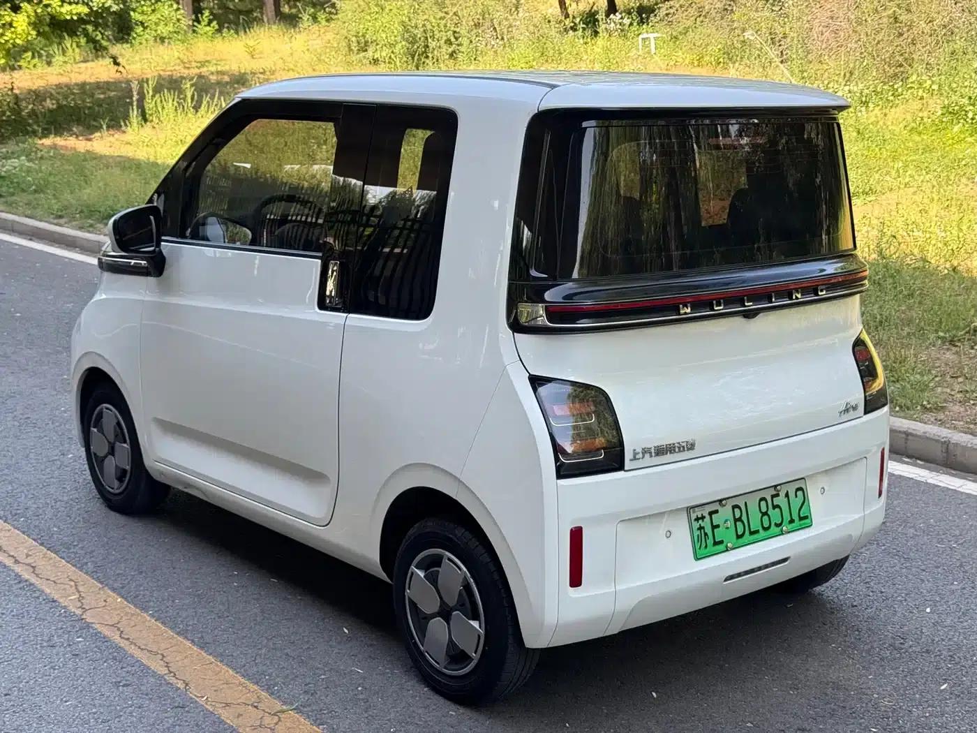 Wuling Air ev Clear Sky 2023 Model, Four-Seat - Advanced Edition — миниатюра 6
