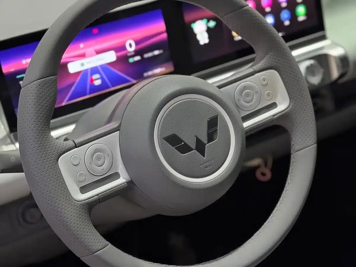 Wuling Air ev Clear Sky 2023 Model, Four-Seat - Advanced Edition — миниатюра 10