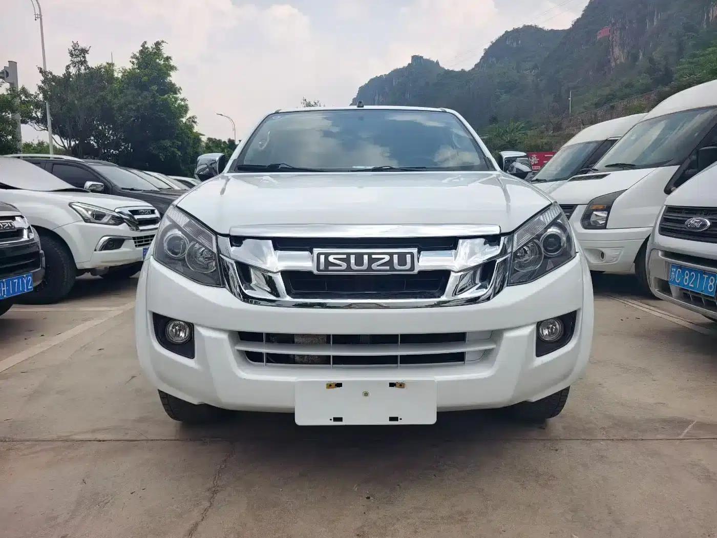 D-MAX 2015 2.5T 4WD Manual Basic Model 4JK1 — миниатюра 2