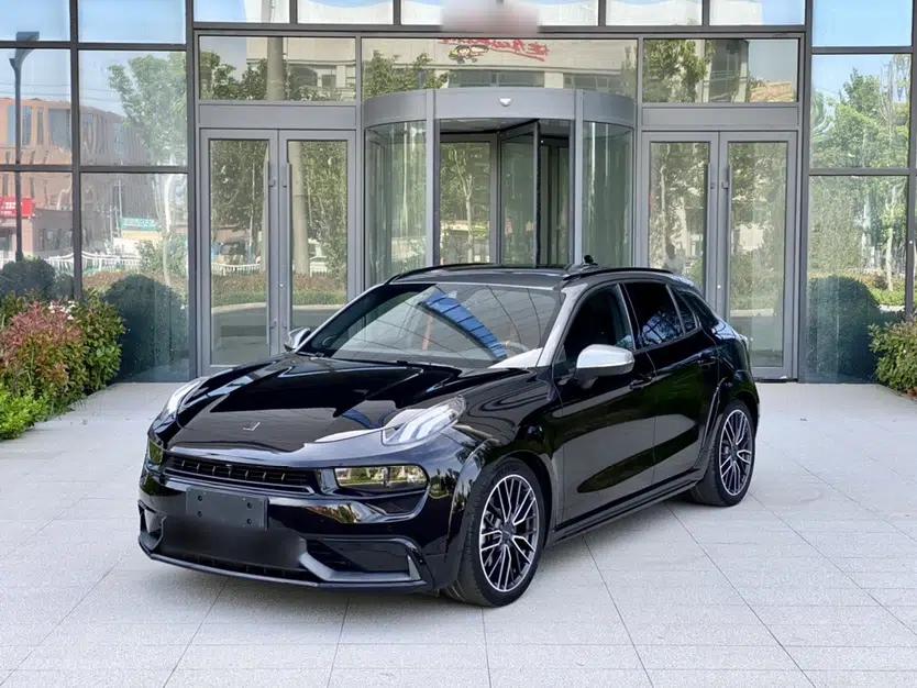 Lynk & Co 02 Hatchback 2021 2.0TD Halo Driving Control Kit Edition — миниатюра 1