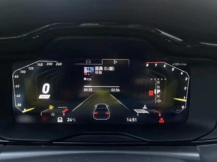 Lynk & Co 02 Hatchback 2021 2.0TD Halo Driving Control Kit Edition — миниатюра 14